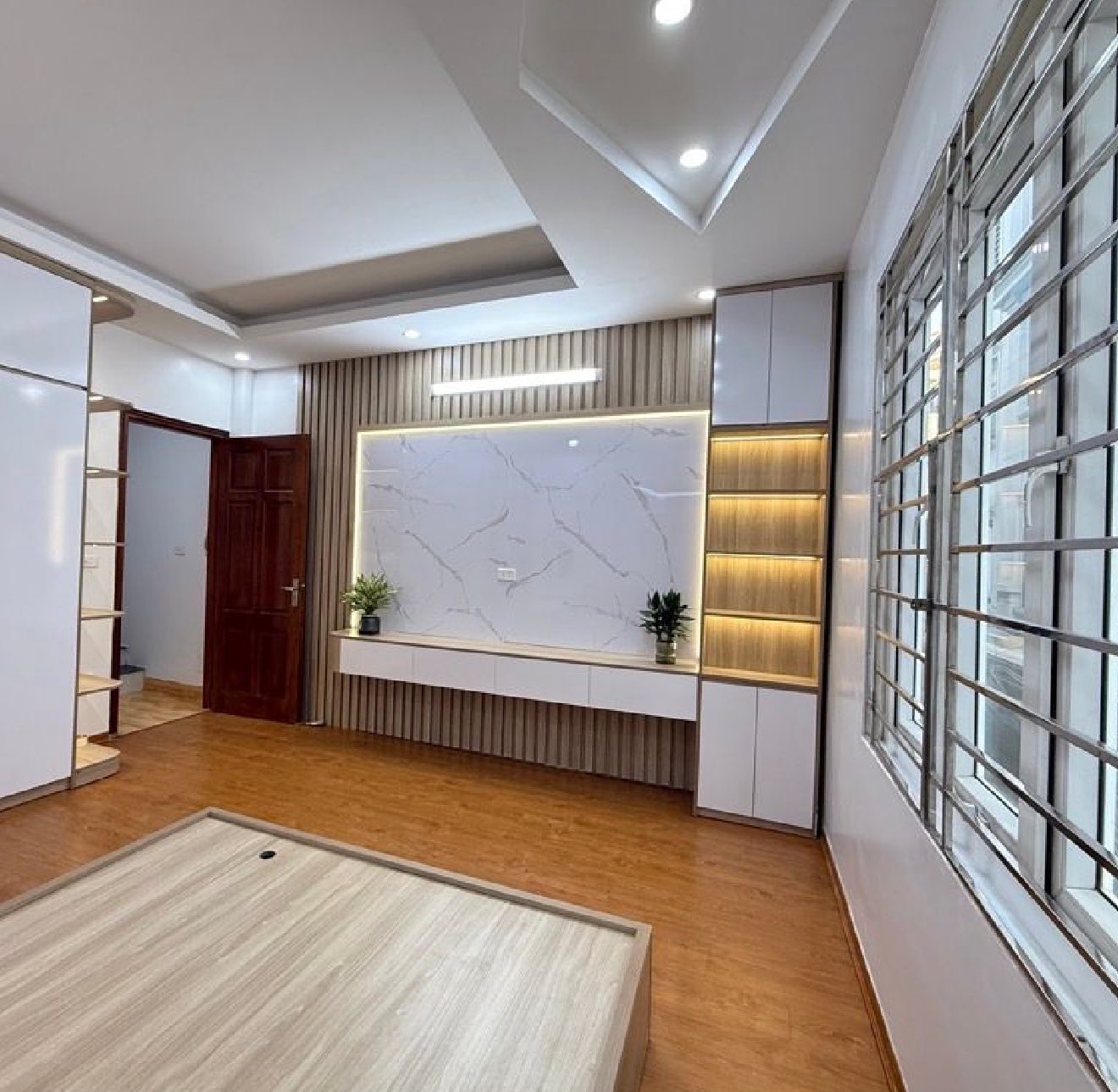 Hàng Hiếm.Cần bán nhanh nhà Đại Từ - Hoàng Mai - Hà Nội. Giá cực tốt chỉ bằng căn hộ 2 PN